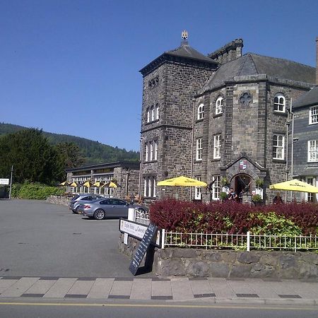 The Eagles Hotel Llanrwst Ngoại thất bức ảnh