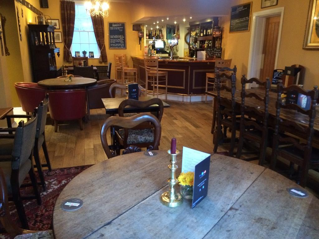 The Eagles Hotel Llanrwst Ngoại thất bức ảnh