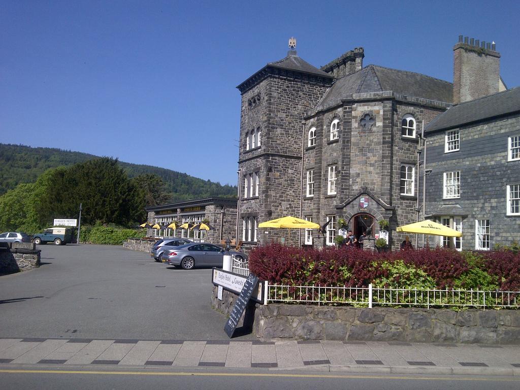 The Eagles Hotel Llanrwst Ngoại thất bức ảnh