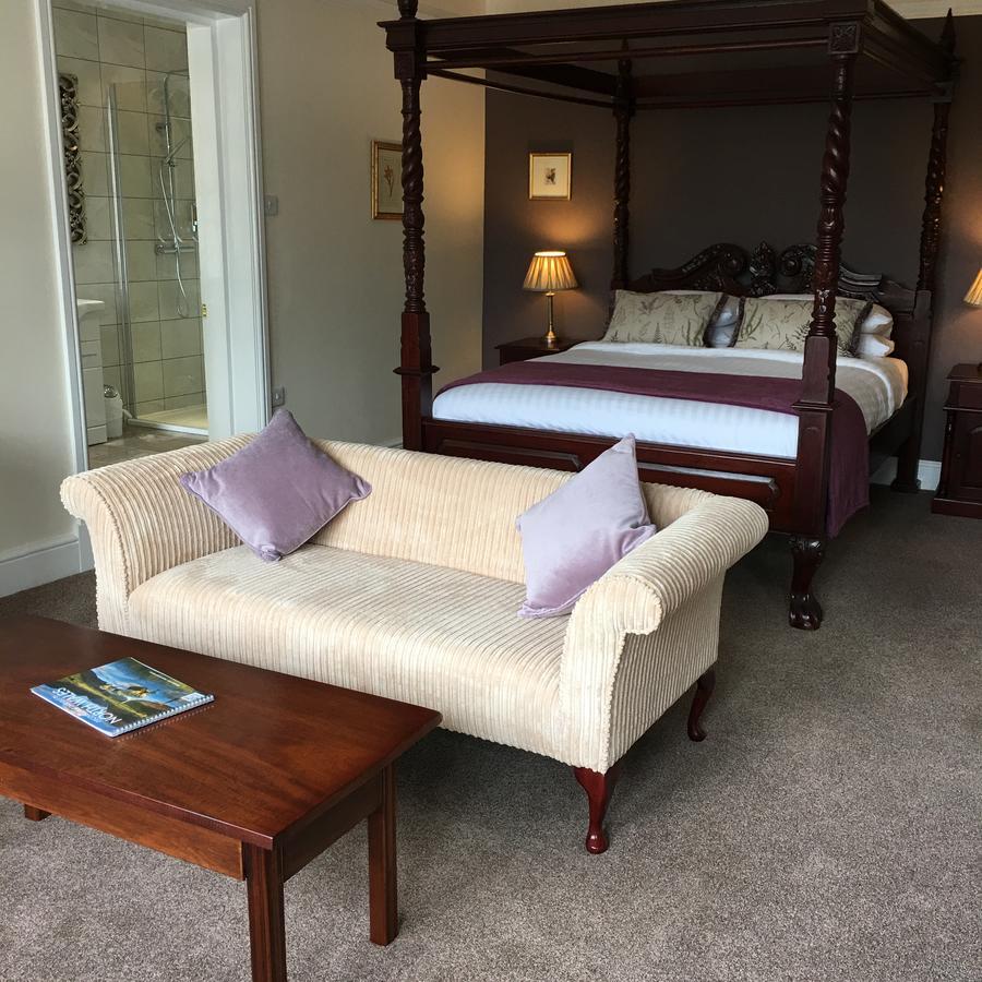 The Eagles Hotel Llanrwst Ngoại thất bức ảnh