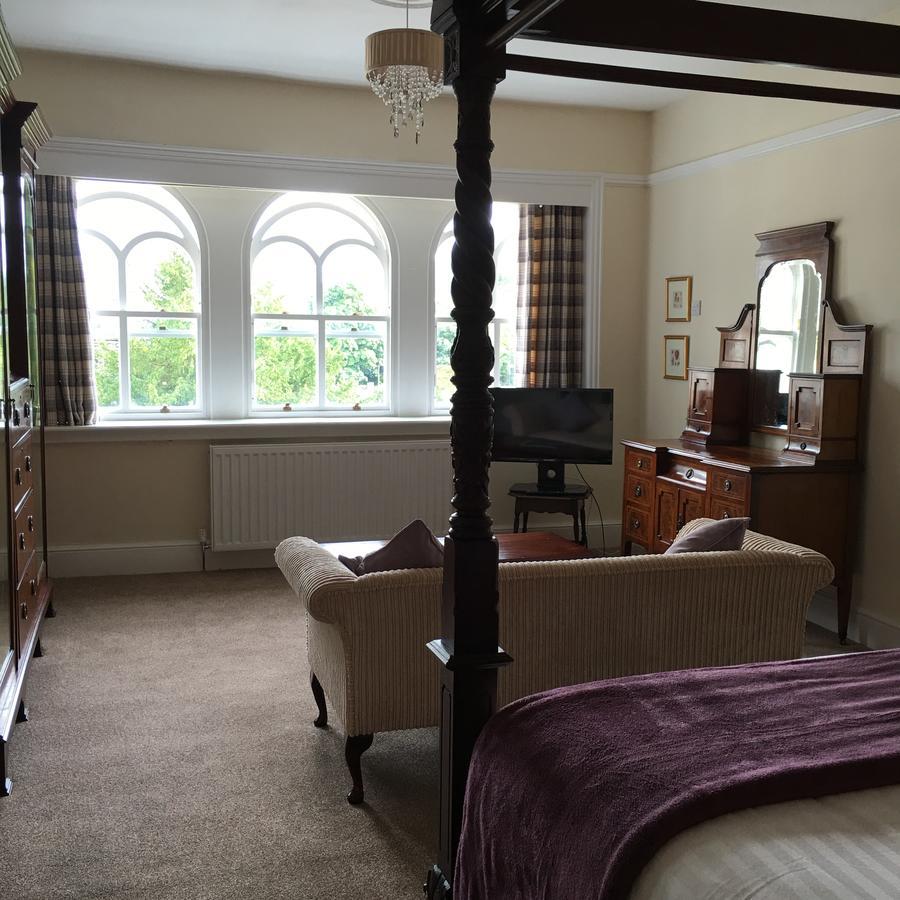The Eagles Hotel Llanrwst Ngoại thất bức ảnh